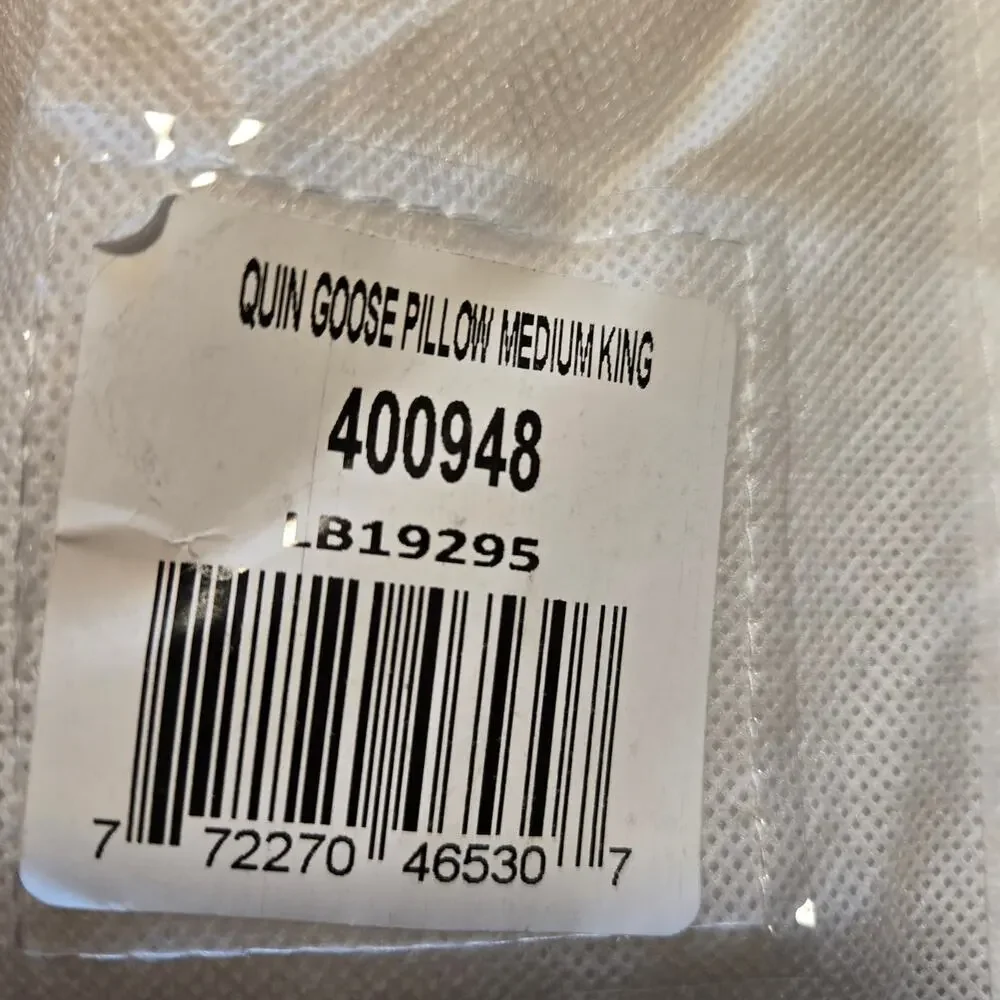 NEW Quince Luxe Goose Down King Pillow Firm/ Extra Firm